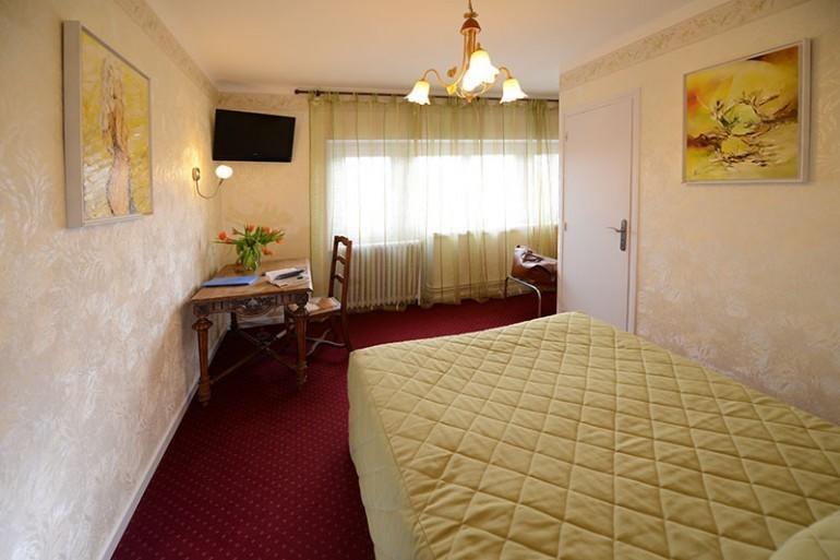 Hotel De La Ferte شاني المظهر الخارجي الصورة