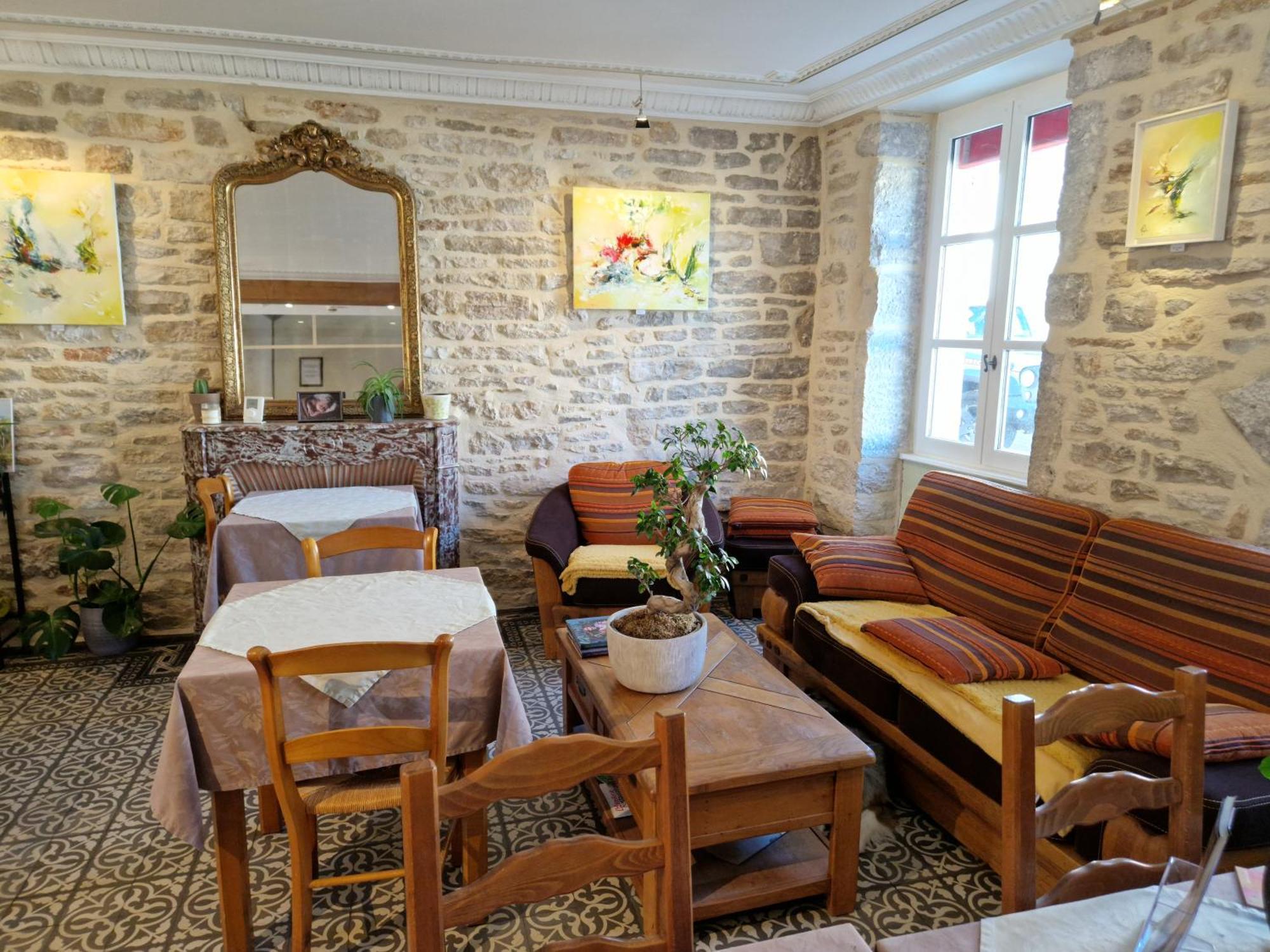 Hotel De La Ferte شاني المظهر الخارجي الصورة