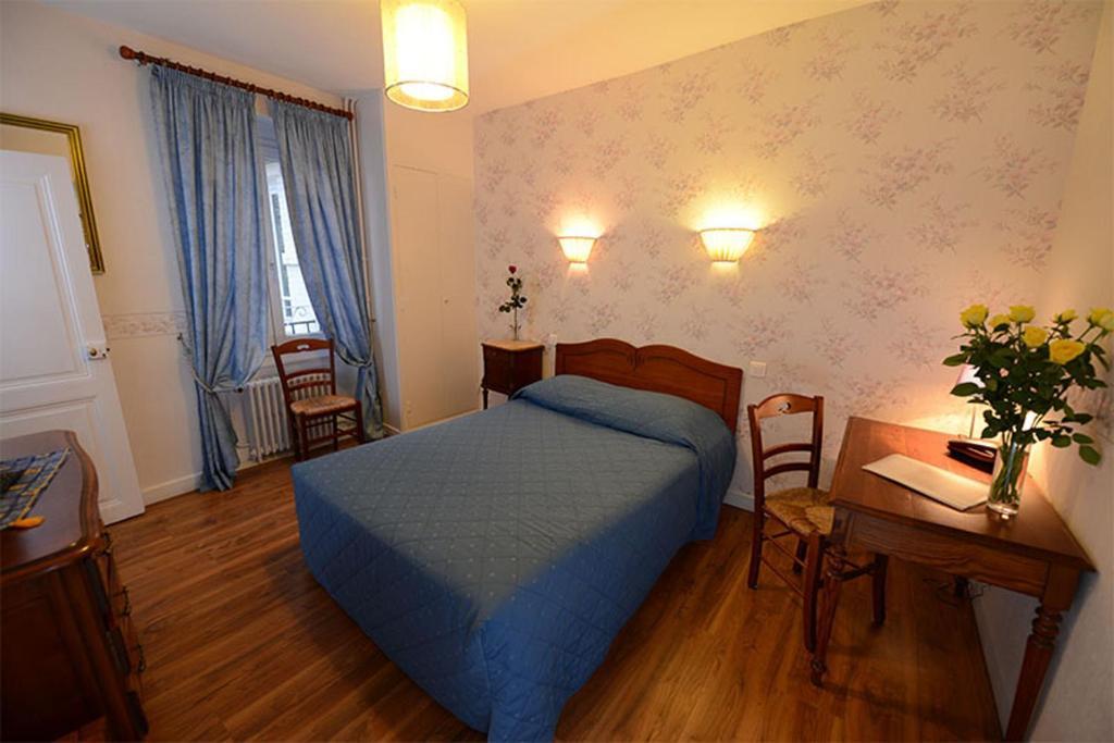 Hotel De La Ferte شاني المظهر الخارجي الصورة
